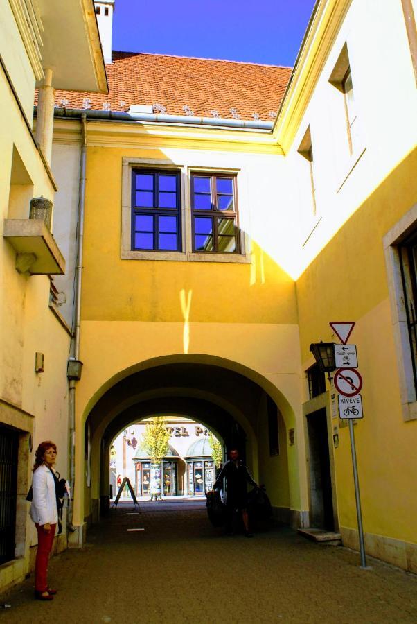 Parva Villa Miskolc Kültér fotó